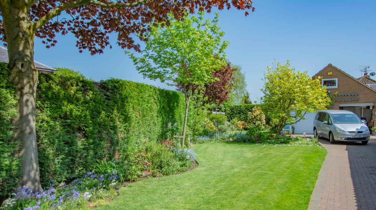 The Kiwi House Bed & Breakfast Sandbach Exterior photo